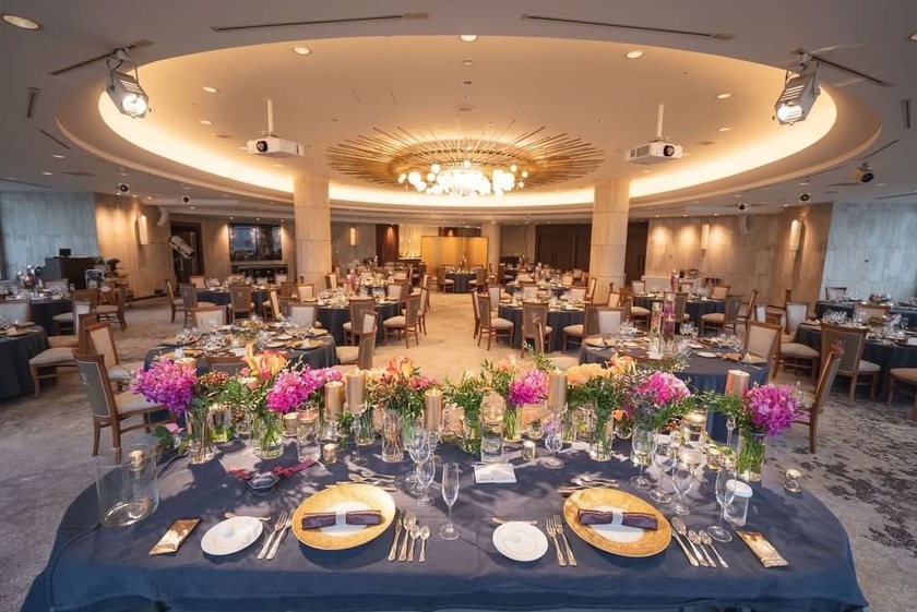 Are there certain flowers that cannot be specified depending on the season? Check with actual wedding photos [Bouquet and Floral Decoration Calendar].にて紹介している画像