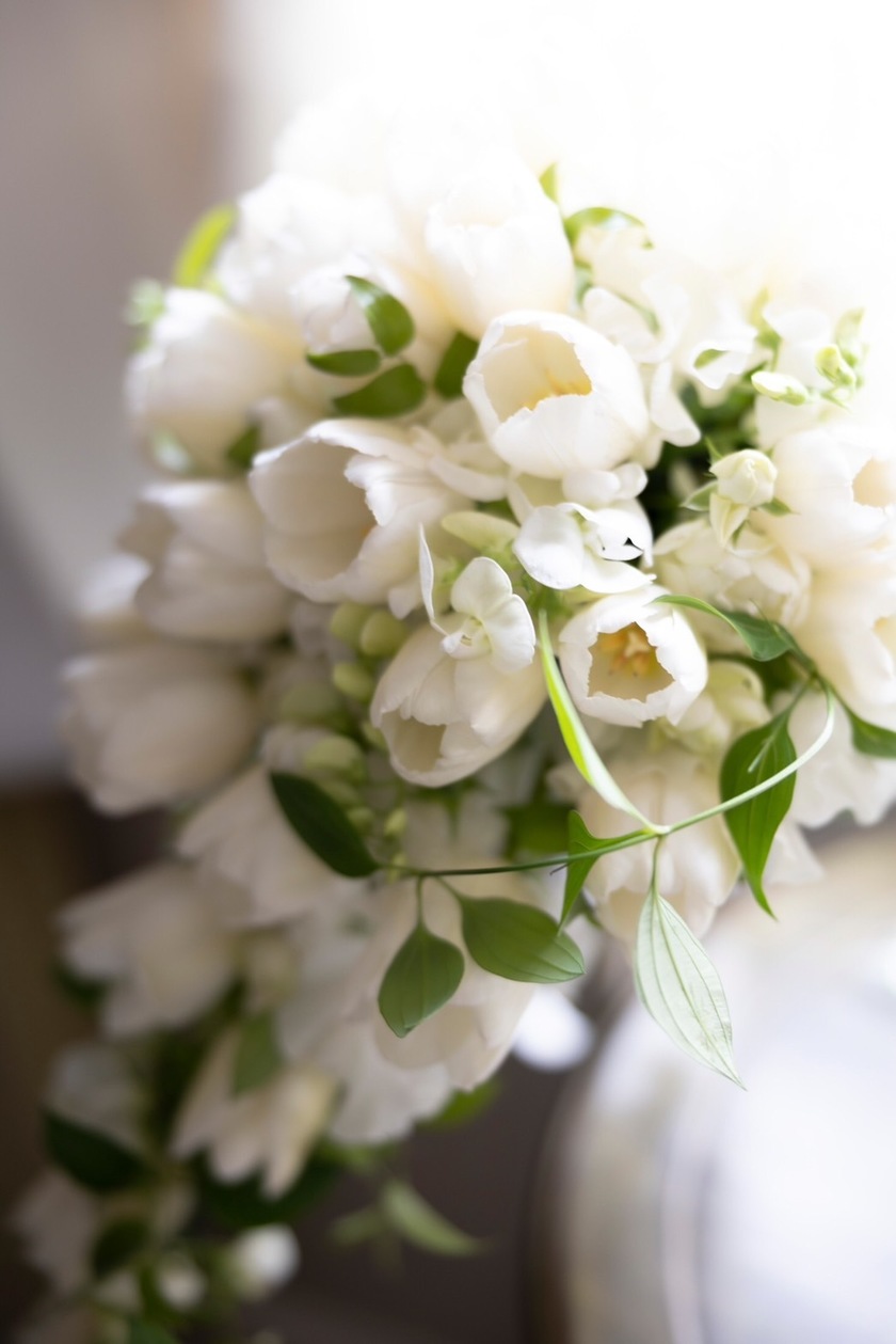 Are there certain flowers that cannot be specified depending on the season? Check with actual wedding photos [Bouquet and Floral Decoration Calendar].にて紹介している画像