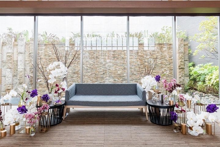 Are there certain flowers that cannot be specified depending on the season? Check with actual wedding photos [Bouquet and Floral Decoration Calendar].にて紹介している画像