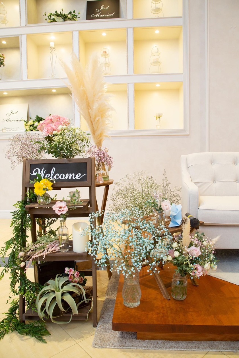 Are there certain flowers that cannot be specified depending on the season? Check with actual wedding photos [Bouquet and Floral Decoration Calendar].にて紹介している画像