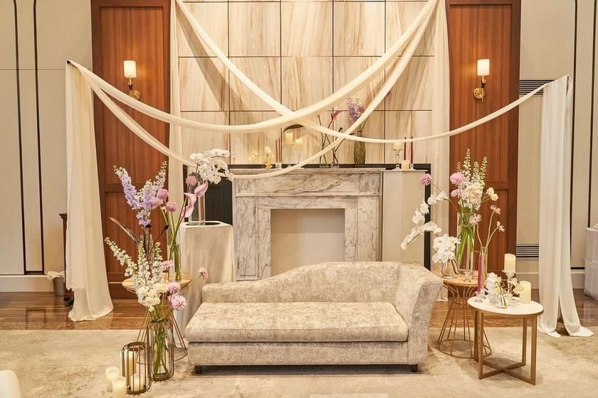 Are there certain flowers that cannot be specified depending on the season? Check with actual wedding photos [Bouquet and Floral Decoration Calendar].にて紹介している画像