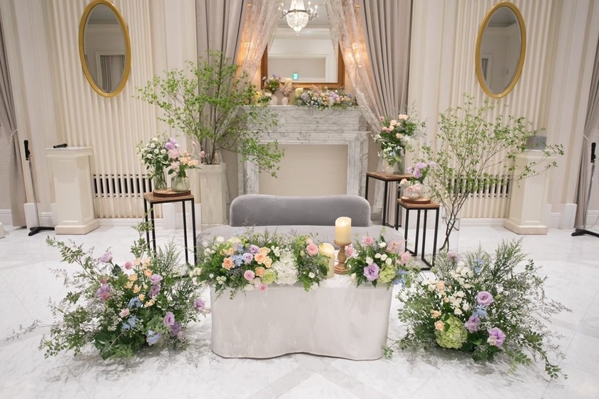 Are there certain flowers that cannot be specified depending on the season? Check with actual wedding photos [Bouquet and Floral Decoration Calendar].にて紹介している画像