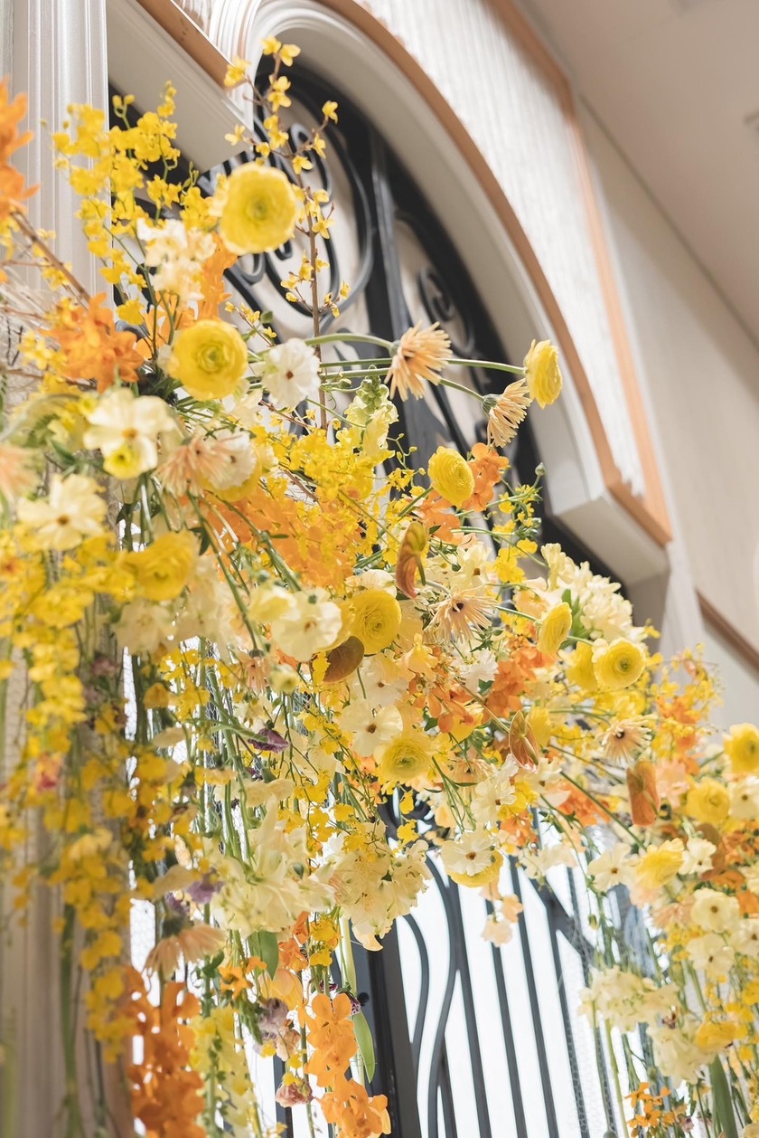 Are there certain flowers that cannot be specified depending on the season? Check with actual wedding photos [Bouquet and Floral Decoration Calendar].にて紹介している画像