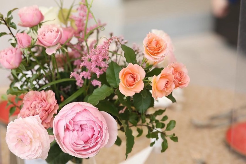 Are there certain flowers that cannot be specified depending on the season? Check with actual wedding photos [Bouquet and Floral Decoration Calendar].にて紹介している画像