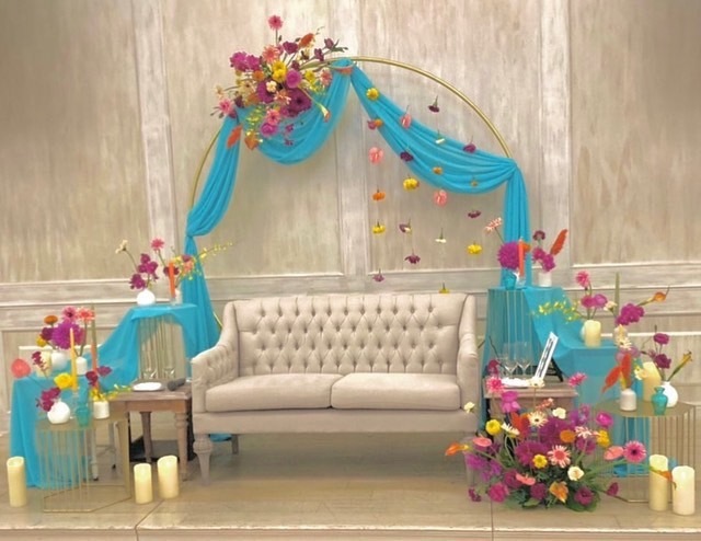 Are there certain flowers that cannot be specified depending on the season? Check with actual wedding photos [Bouquet and Floral Decoration Calendar].にて紹介している画像