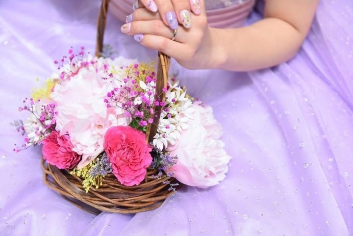 Are there certain flowers that cannot be specified depending on the season? Check with actual wedding photos [Bouquet and Floral Decoration Calendar].にて紹介している画像