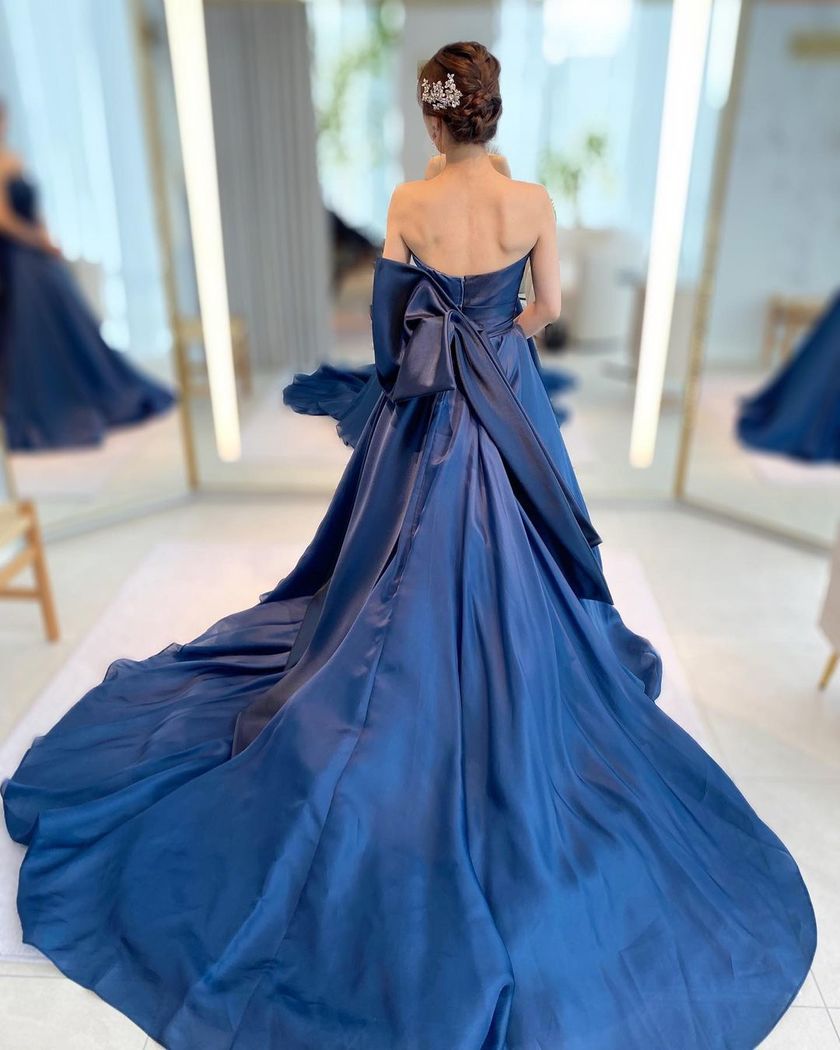 レアな、別注カラーもある！憧れブランド【アントニオリーヴァ】のカラードレス特集♡にて紹介している画像