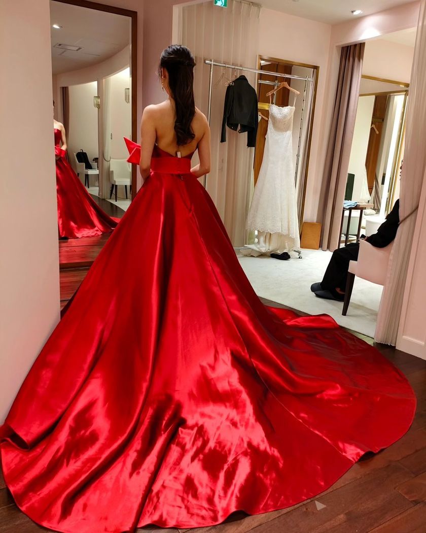 レアな、別注カラーもある！憧れブランド【アントニオリーヴァ】のカラードレス特集♡にて紹介している画像