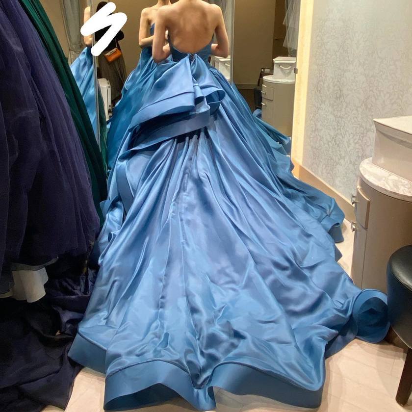 レアな、別注カラーもある！憧れブランド【アントニオリーヴァ】のカラードレス特集♡にて紹介している画像