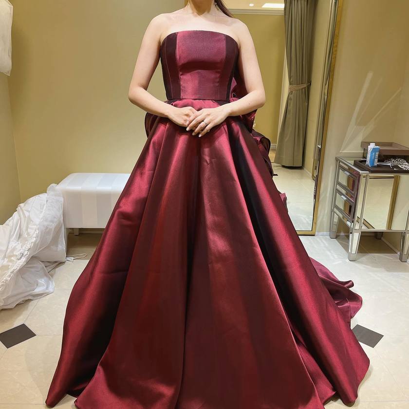 レアな、別注カラーもある！憧れブランド【アントニオリーヴァ】のカラードレス特集♡にて紹介している画像