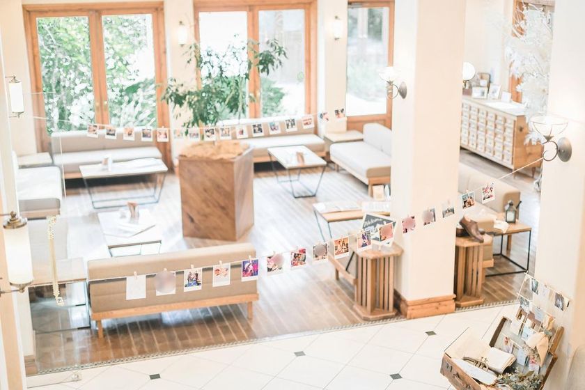 Next-day delivery, and no need to go to the convenience store anymore. 9 ways to use the photo printing service "Bibipuri" for weddings.にて紹介している画像