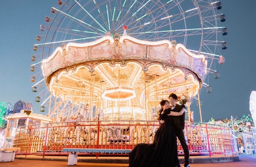 入場料無料♡名古屋の「シートレインランド」で撮れるロケーションフォトが素敵🎡🎠にて紹介している画像