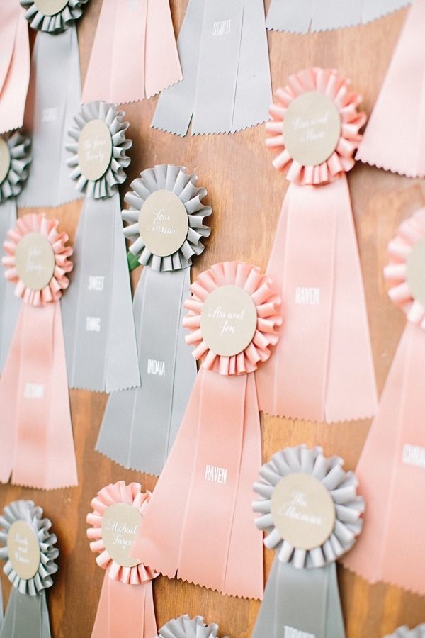 【活用術まとめ】ウェディングロゼットで結婚式をもっと可愛くアレンジしましょ＊にて紹介している画像