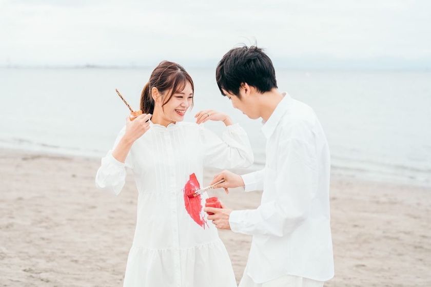 一度はやってみたい♡「ペイントフォト」のやり方・流れ・準備するもの・撮りたい写真まとめ🎨にて紹介している画像