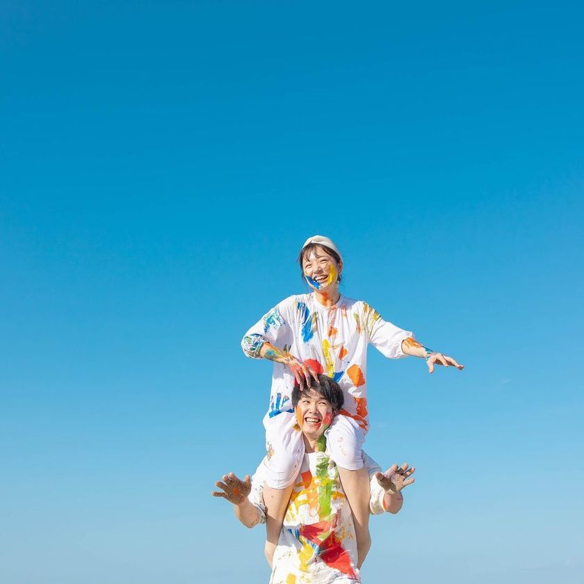 一度はやってみたい♡「ペイントフォト」のやり方・流れ・準備するもの・撮りたい写真まとめ🎨にて紹介している画像