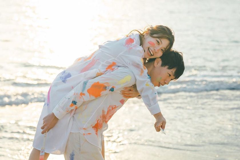 一度はやってみたい♡「ペイントフォト」のやり方・流れ・準備するもの・撮りたい写真まとめ🎨にて紹介している画像