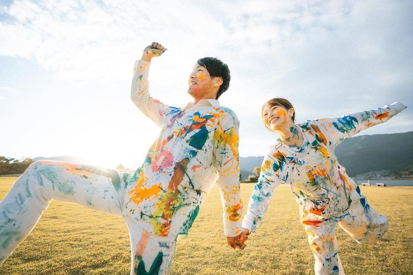 一度はやってみたい♡「ペイントフォト」のやり方・流れ・準備するもの・撮りたい写真まとめ🎨にて紹介している画像
