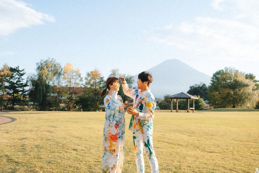 一度はやってみたい♡「ペイントフォト」のやり方・流れ・準備するもの・撮りたい写真まとめ🎨にて紹介している画像