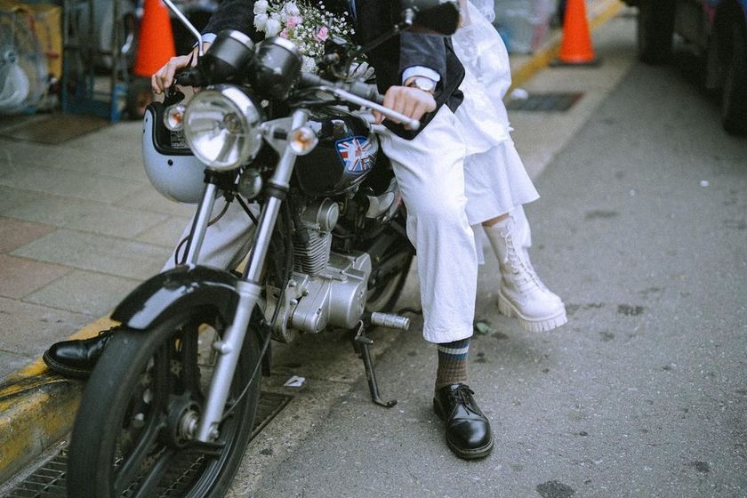 Retro night markets and classic locations ♡ Wonderful wedding photos from "pre-wedding shoots in Taiwan" and affordable photo plan information 🇹🇼にて紹介している画像
