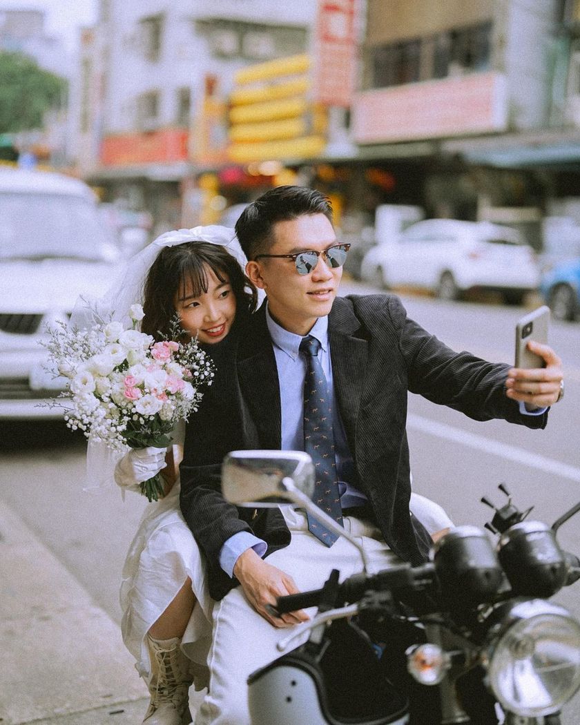 Retro night markets and classic locations ♡ Wonderful wedding photos from "pre-wedding shoots in Taiwan" and affordable photo plan information 🇹🇼にて紹介している画像