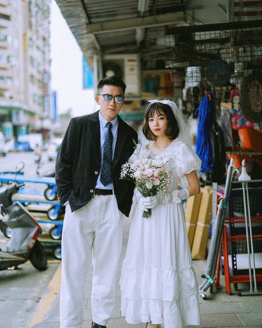 Retro night markets and classic locations ♡ Wonderful wedding photos from "pre-wedding shoots in Taiwan" and affordable photo plan information 🇹🇼にて紹介している画像