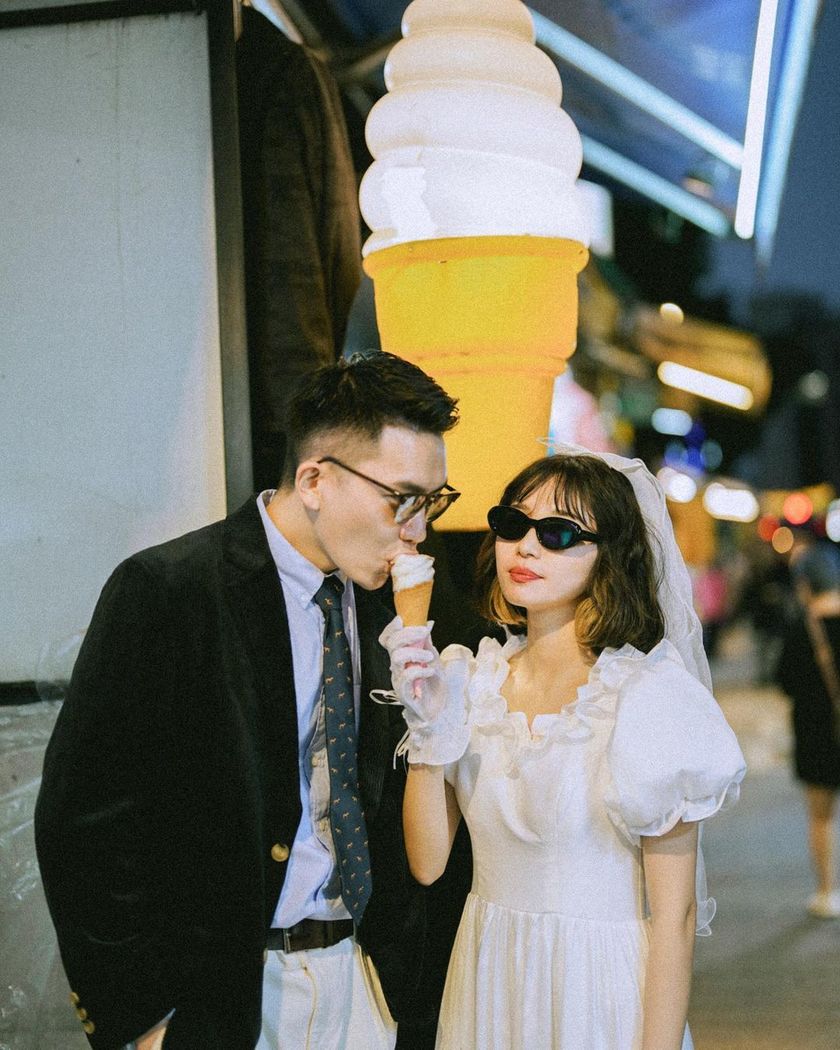 Retro night markets and classic locations ♡ Wonderful wedding photos from "pre-wedding shoots in Taiwan" and affordable photo plan information 🇹🇼にて紹介している画像