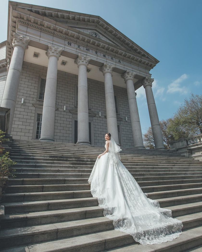 Retro night markets and classic locations ♡ Wonderful wedding photos from "pre-wedding shoots in Taiwan" and affordable photo plan information 🇹🇼にて紹介している画像