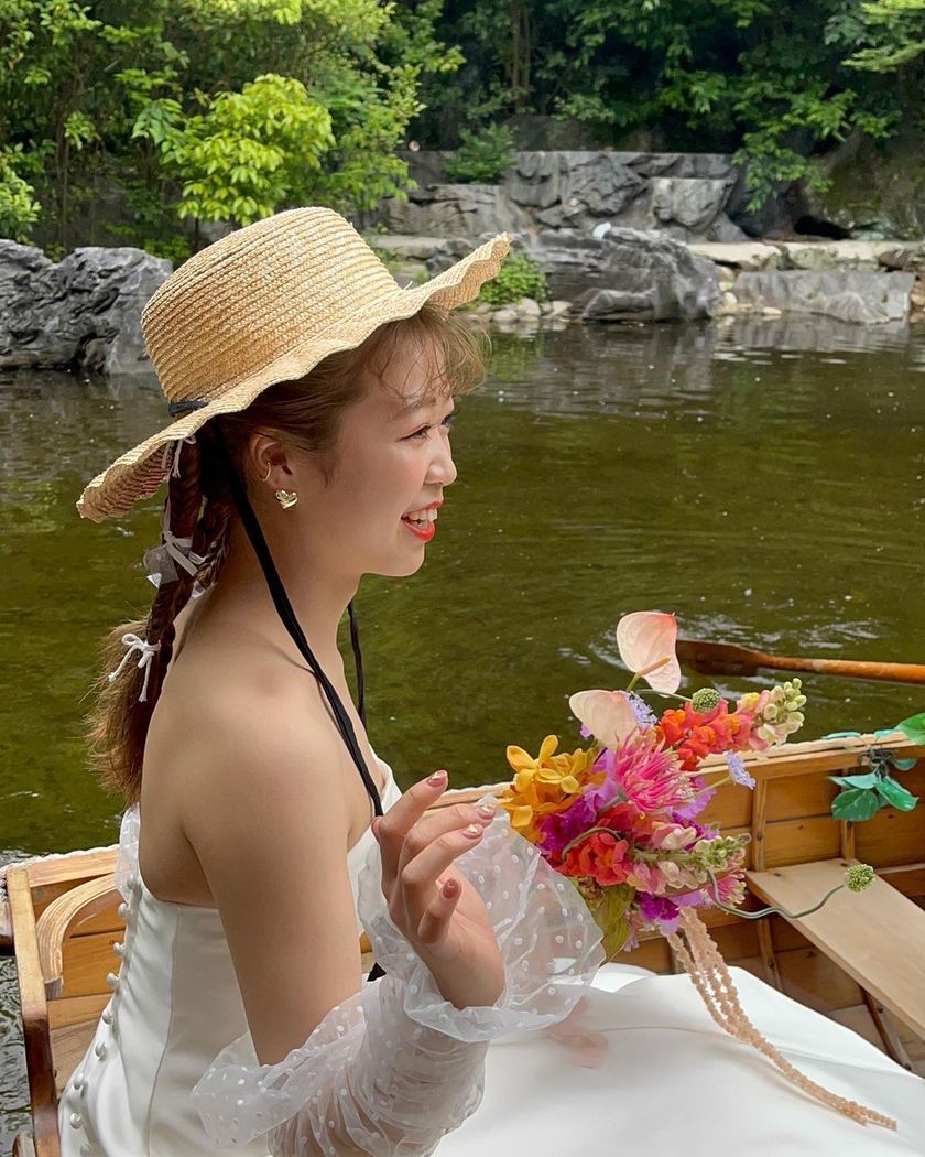 個性的で、目立つ！三つ編み４本のヘアアレンジがアイドルみたいで可愛い♡にて紹介している画像