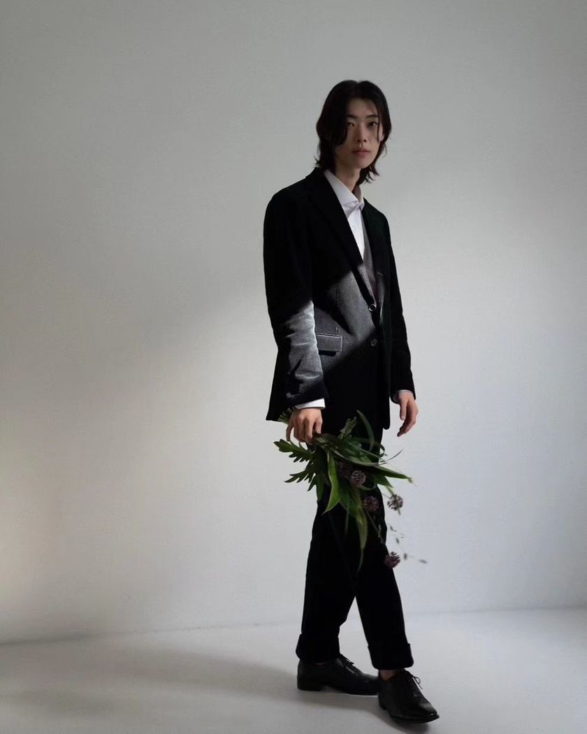 素朴な雰囲気の葉っぱだけ！シンプルな「葉物のみウェディングブーケ」特集🌿にて紹介している画像