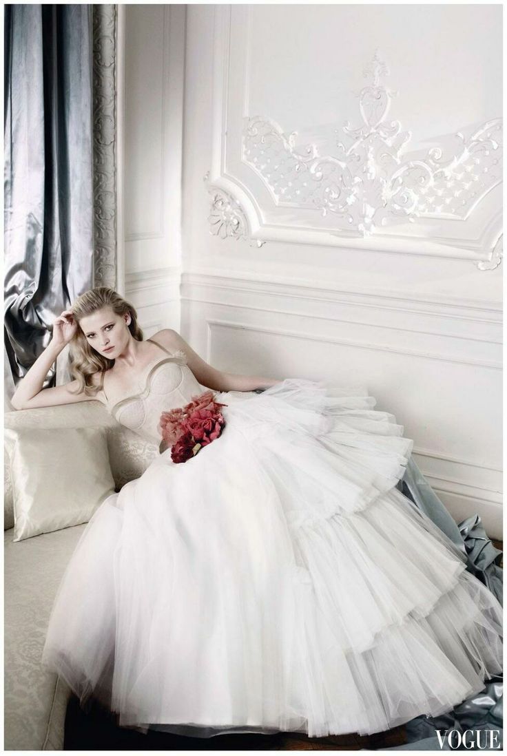 Atelier for Ladies: Indulge in the Exquisite Dresses Crafted by Dior♡にて紹介している画像