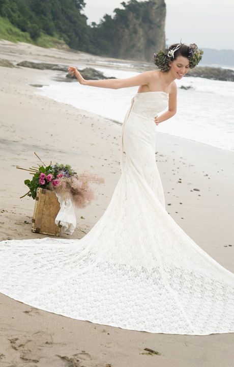 The Dress that Perfectly Accentuates Your Sculpted Figure! Exquisitely Beautiful in a Mermaid Line♡にて紹介している画像