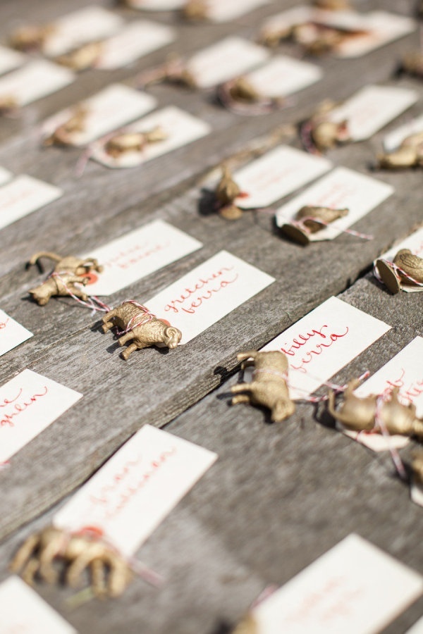 Fashionable Animal Motifs: A Collection of Adorable Items!にて紹介している画像