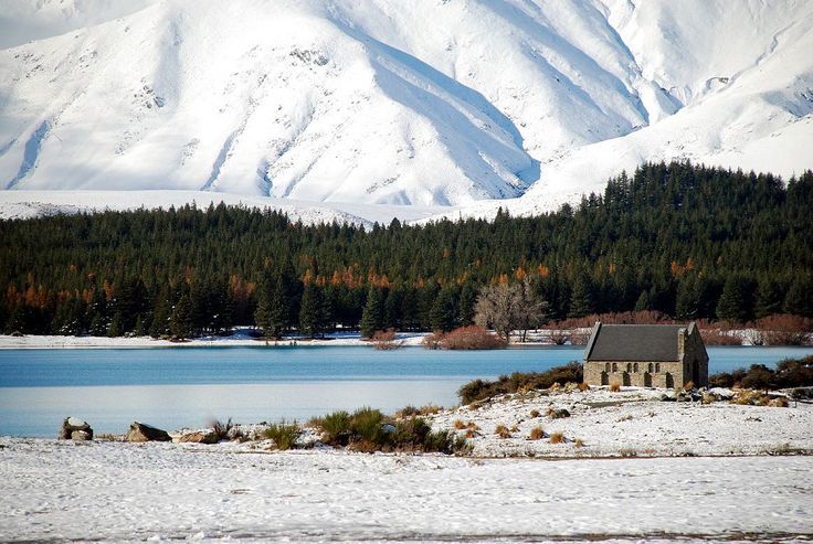 Breathless in New Zealand's Majestic Nature: Becoming a Fairytale Heroine at Lake Tekapo Church ♡にて紹介している画像
