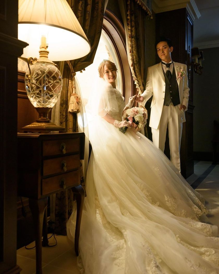 Collection of Popular Dresses from VICTRIA FRANCEZKA: Classical and Elegant Traditional Style Dressesにて紹介している画像