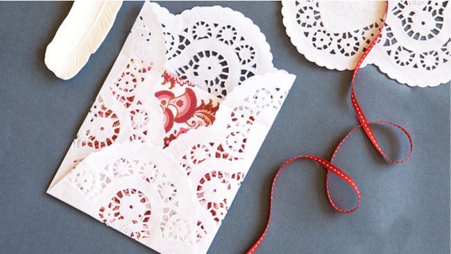 100均で買える♡レースペーパーでウェディングアイテムをDIY*にて紹介