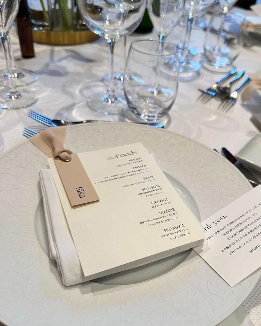 How to Create a Menu with Seating Tags that Gives a Special Feel Using Grommets and Ribbons 🎗️: A Guide and Sample Collection 🔖にて紹介している画像