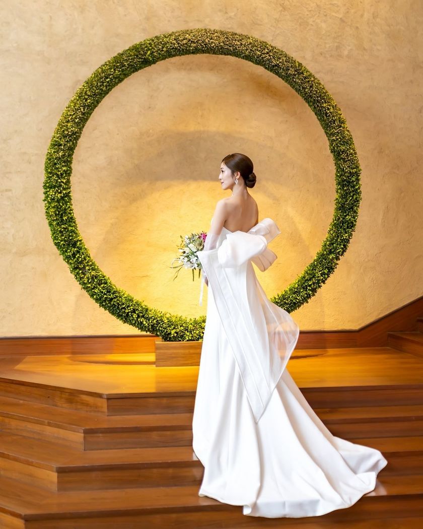 드레스 컨시어지에 문의가 많은 머메이드 드레스♡ANTONIO RIVA【VENERE】にて紹介している画像