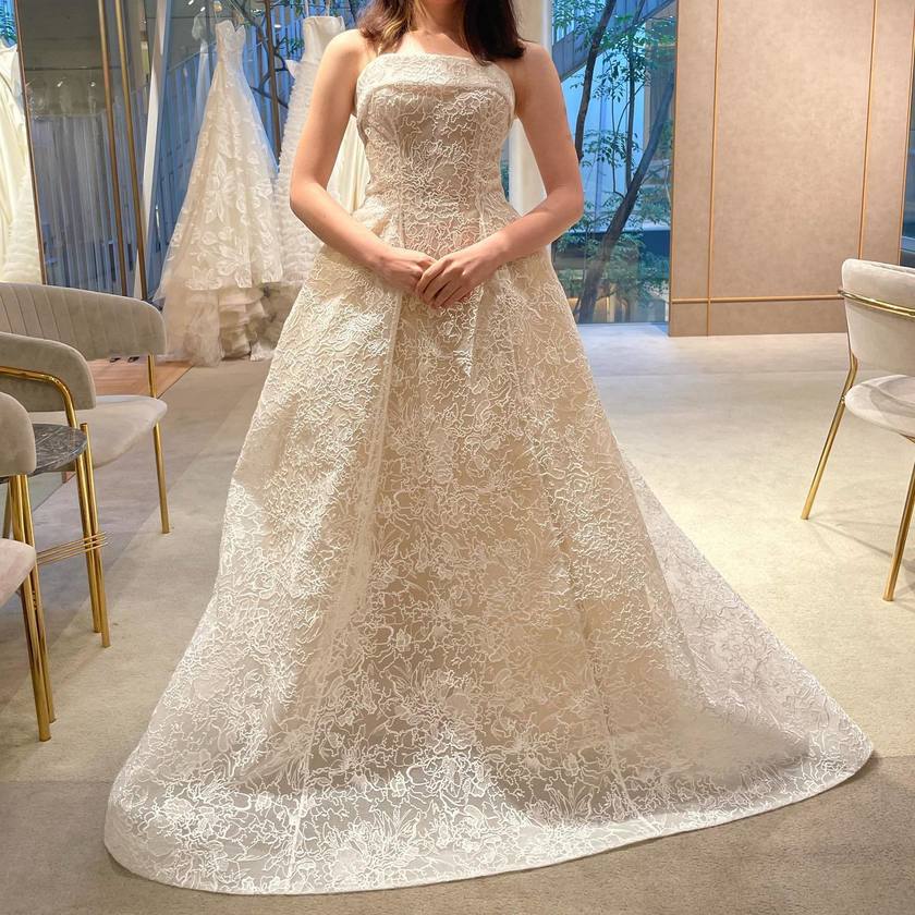 少し個性的なデザインにときめく♡イスラエル発のドレスブランド「リズ・マルチネス」特集にて紹介している画像