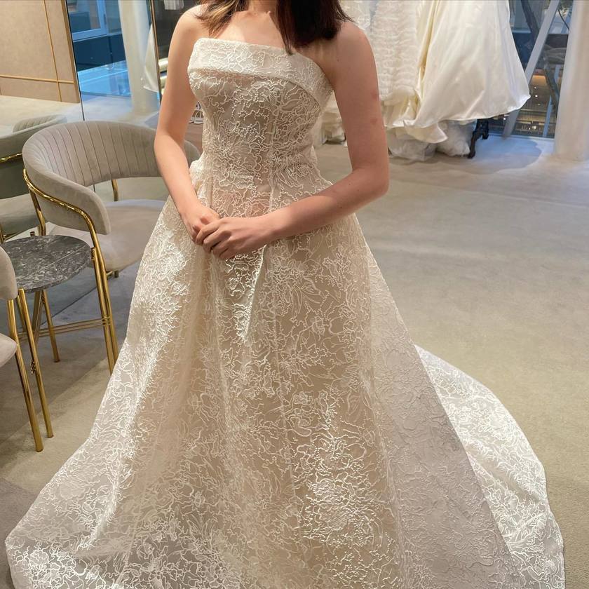 少し個性的なデザインにときめく♡イスラエル発のドレスブランド「リズ・マルチネス」特集にて紹介している画像