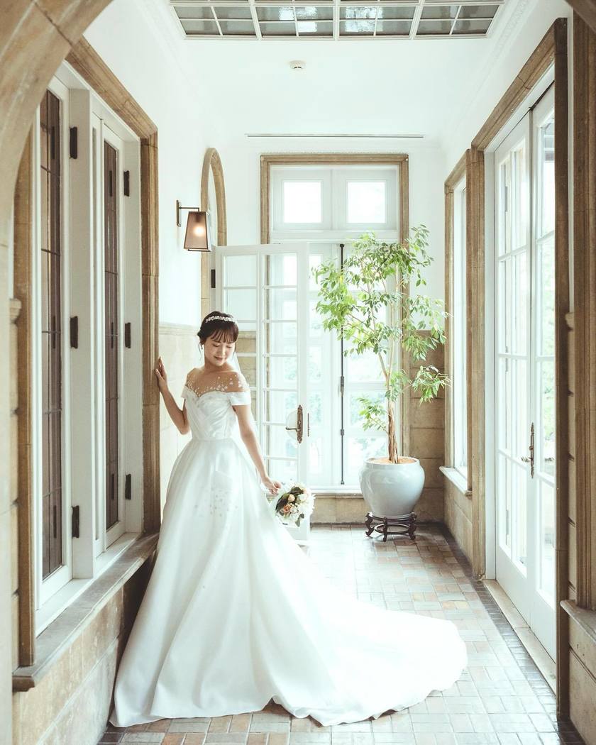 少し個性的なデザインにときめく♡イスラエル発のドレスブランド「リズ・マルチネス」特集にて紹介している画像