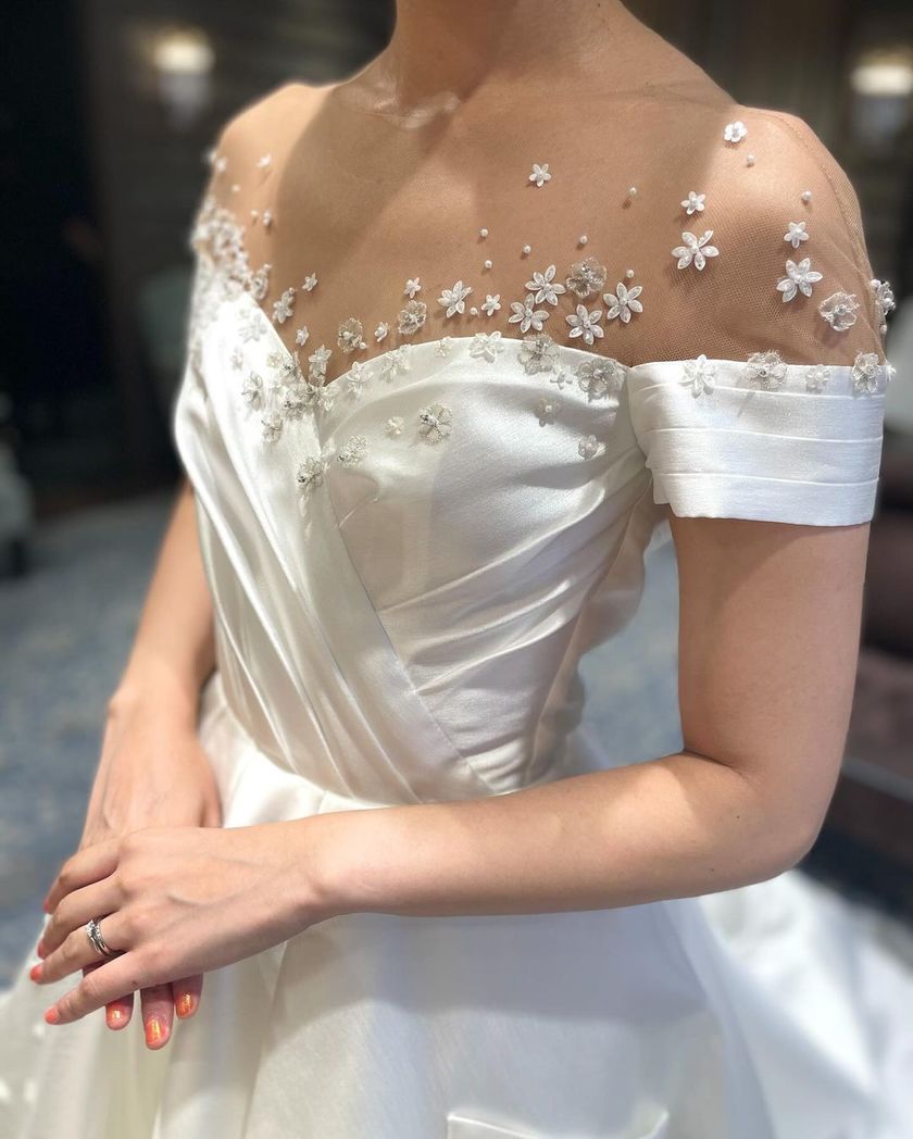 少し個性的なデザインにときめく♡イスラエル発のドレスブランド「リズ・マルチネス」特集にて紹介している画像