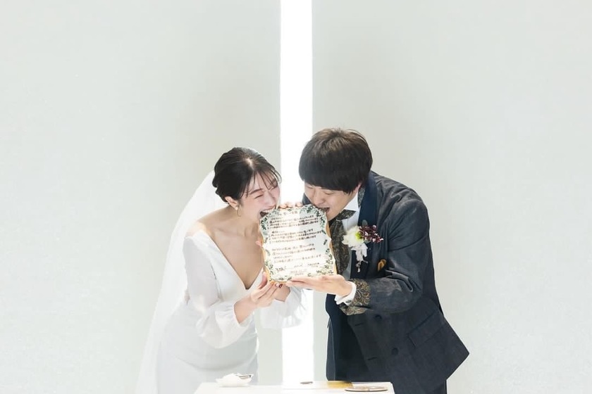 Let's make it original ♡ 16 Guest Participation and Stylish Wedding Certificate Ideasにて紹介している画像