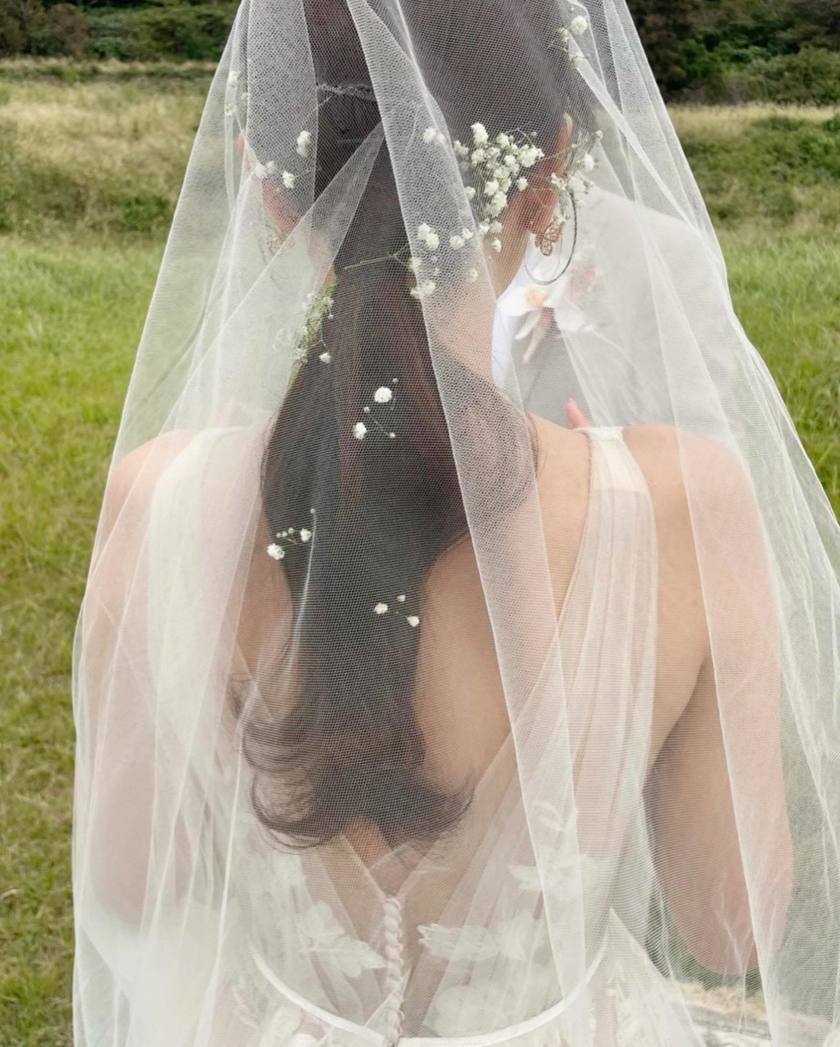 It's cute to apply it in a scattered way! *"Gypsophila Hair Arrangement" 2024 version♡にて紹介している画像