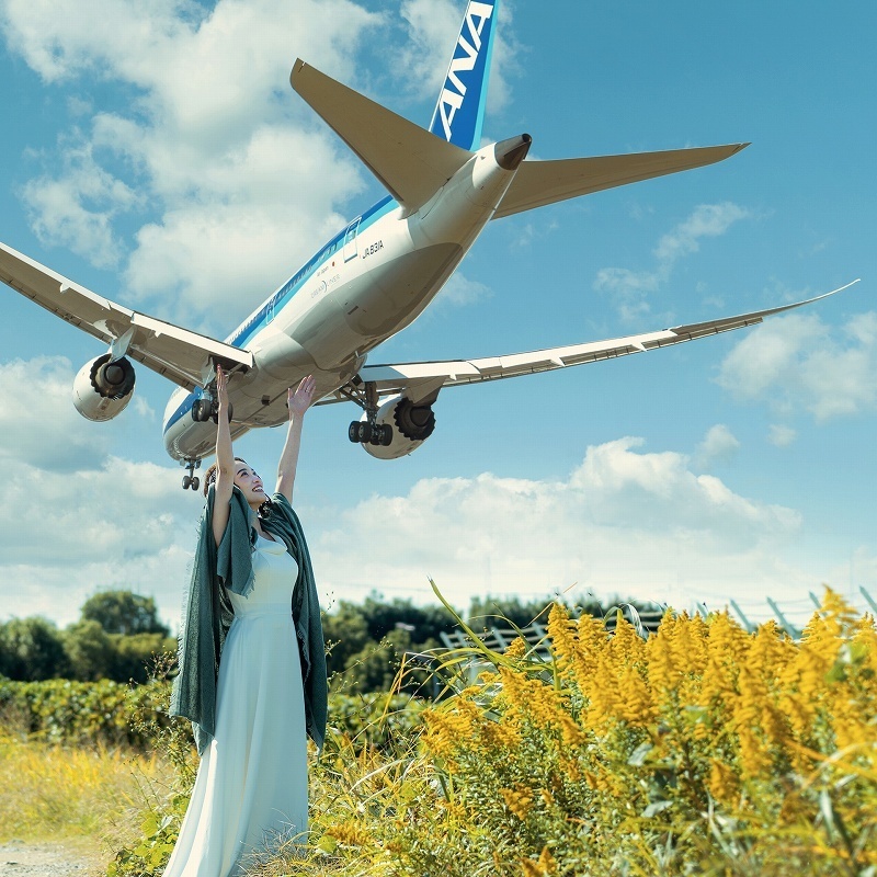 Just a 10-minute walk from Osaka International Airport! The location photos taken at Belle Classic Airport with the 【airplane】 are amazing ✈にて紹介している画像