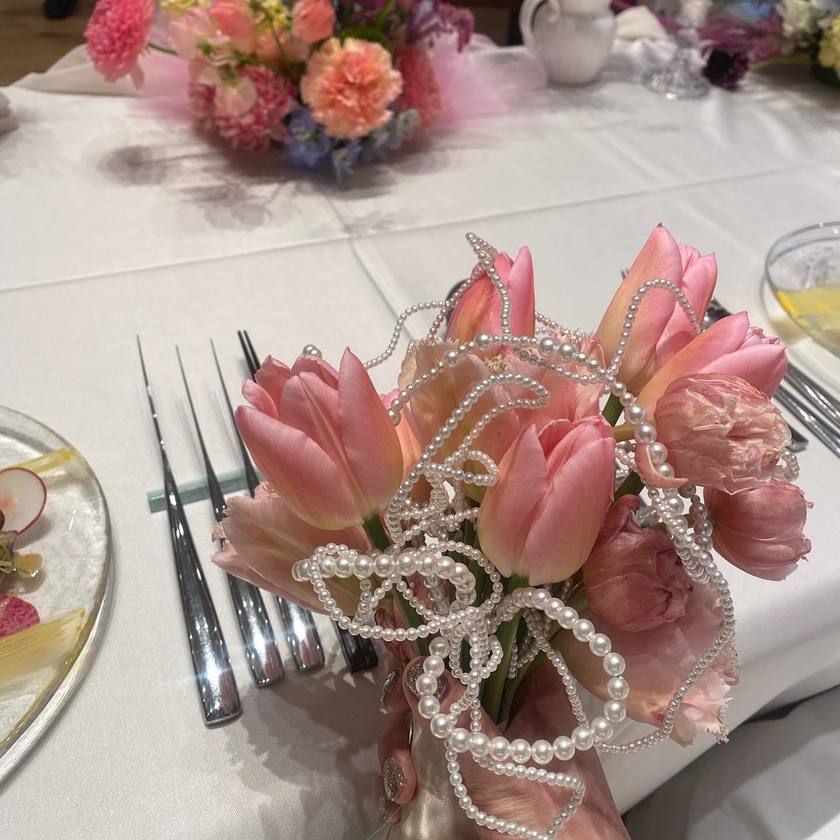앞으로 유행할지도?! 독창적이고 혁신적인 '진주 부케'가 궁금해♡にて紹介している画像