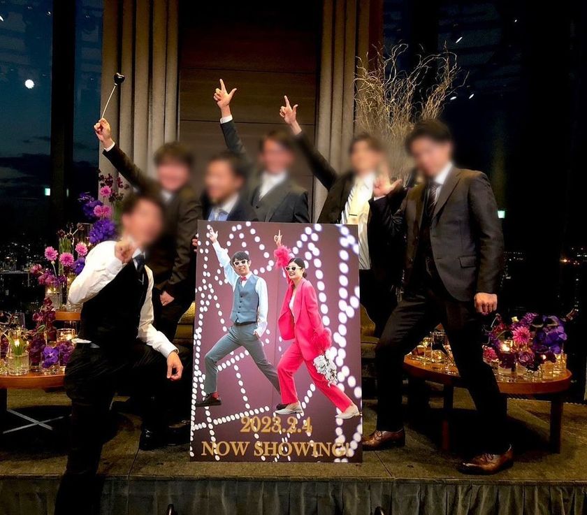 Incredible presence! The idea of placing a 【stay-at-home panel】 on the main table during a break 🕺💃にて紹介している画像