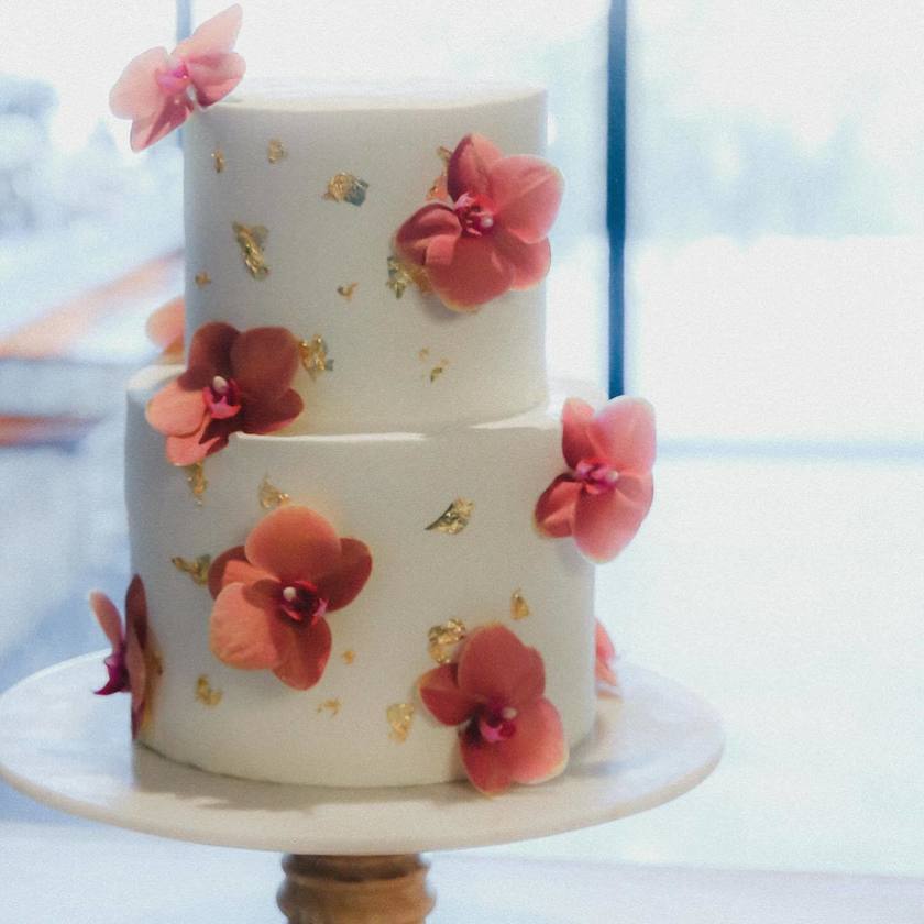 【2024】Please refer to this ♡ 18 stylish and cute wedding cakes that I thought were adorable 🎂にて紹介している画像