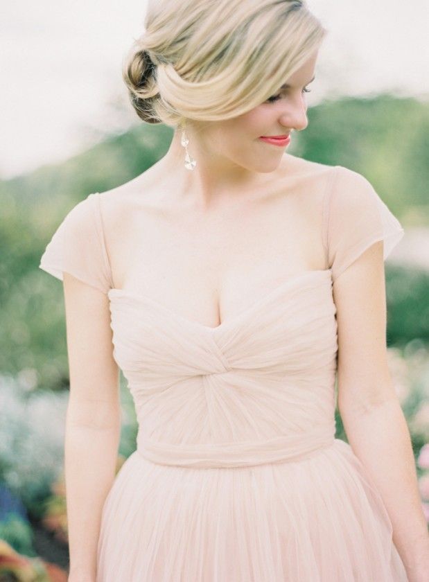 可愛い♡ほんのりピンクのリップがロマンティックなイメージをあつめましたにて紹介している画像