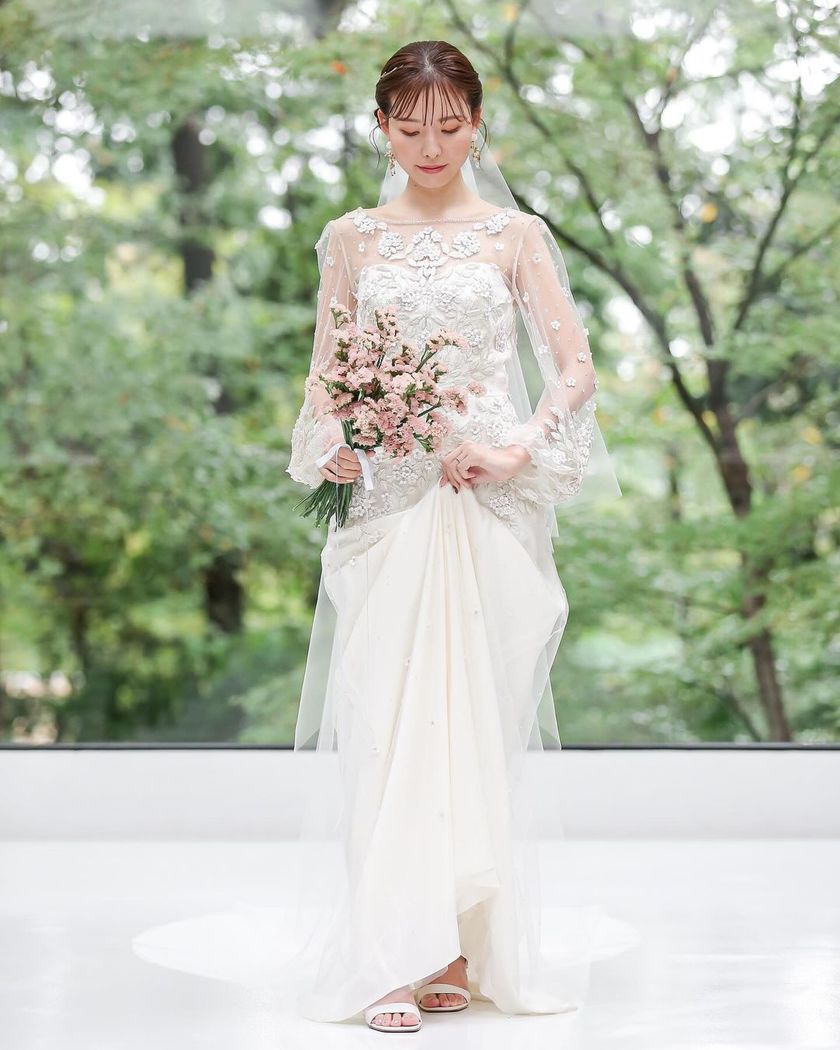 A Wedding Bouquet Special Featuring the Cute and Fluffy Starches that Will Naturally Turn into Dried Flowers♡にて紹介している画像