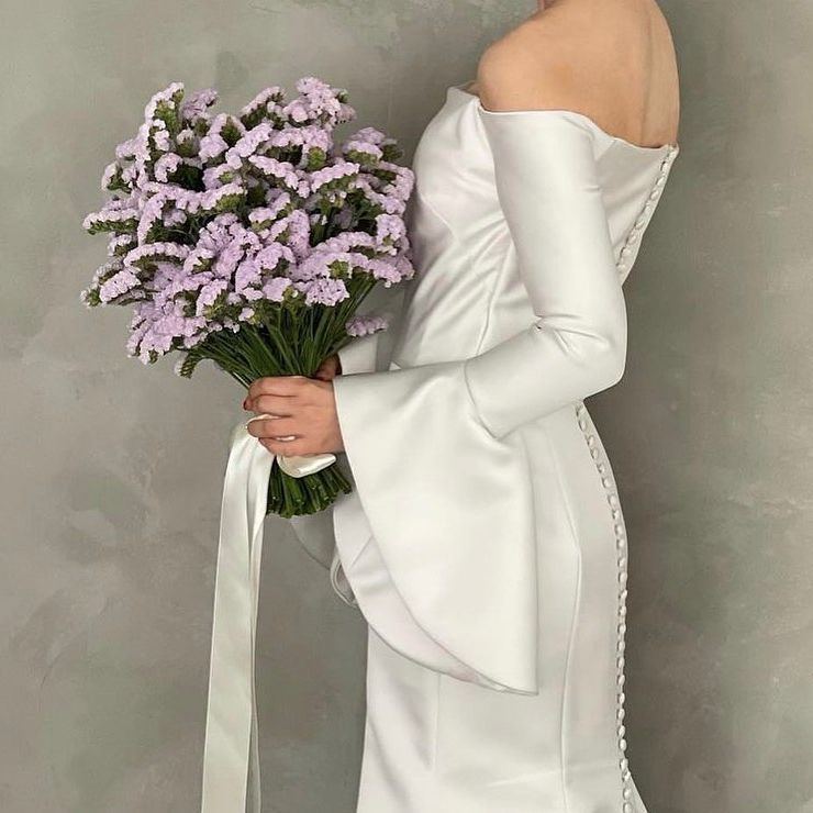 A Wedding Bouquet Special Featuring the Cute and Fluffy Starches that Will Naturally Turn into Dried Flowers♡にて紹介している画像